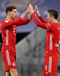  哈兰德替补双响助多特逆转斯图加特  