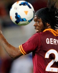  罗马中场大将重伤赛季报销牵动球迷心  