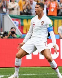  哈兰德连续五轮破门势不可挡  