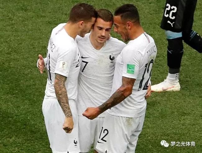  布雷斯特门将神勇扑点助队取三分  